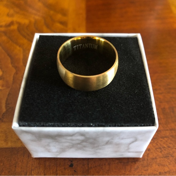 Men’s matte frosted titanium steel wide gold band ring NWT 9 - Picture 5 of 9